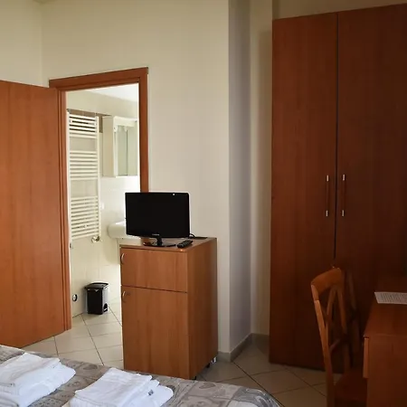 Pensión La Dea Pisa