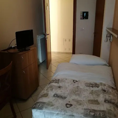 Pensión La Dea Pisa