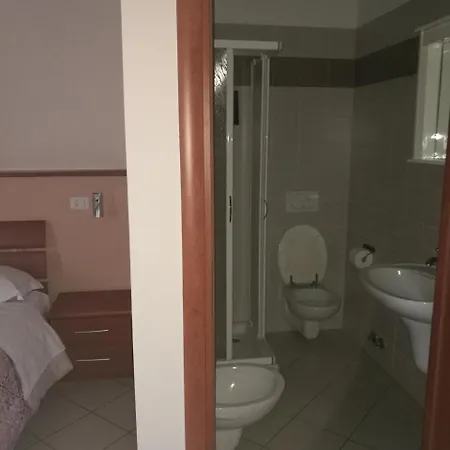 Pensión La Dea Pisa