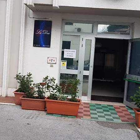 La Dea 3*